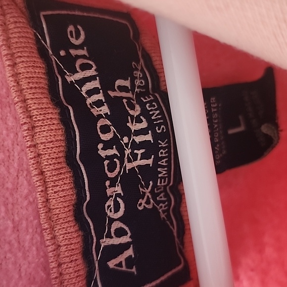 Sweater - Picture 3 of 3